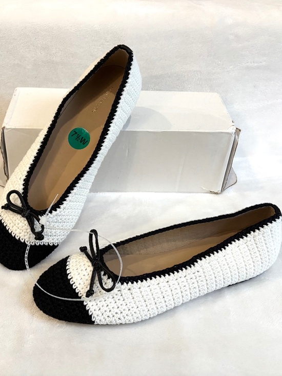 Ann Taylor Shoes - Black White Crochet Knit BalletCore Classic Color Block Ballet Shoes SZ 7.5M
